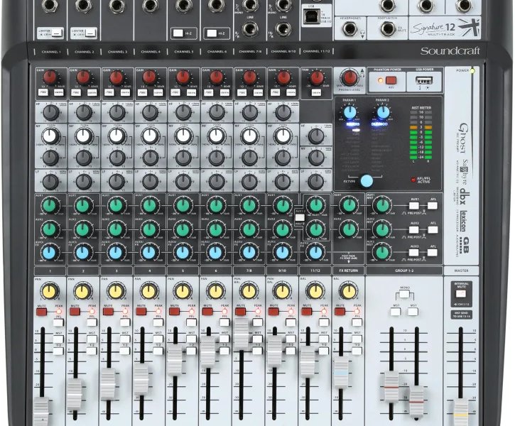 Soundcraft Signature 12 MTK